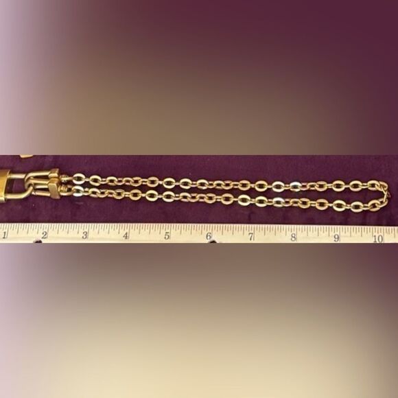 Louis Vuitton Lock Necklace #315 - Picture 4 of 6